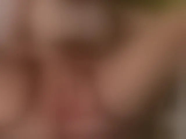 Live sex webcam photo for sarahjadore #293989825