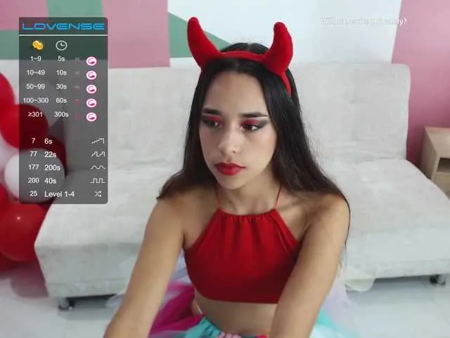 Live sex webcam photo for sarahlaurenth #272436842