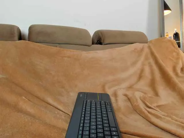 Live sex webcam photo for sarahlaurenth #274272399