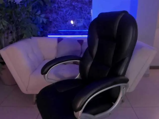Live sex webcam photo for saraparkerr #274225868