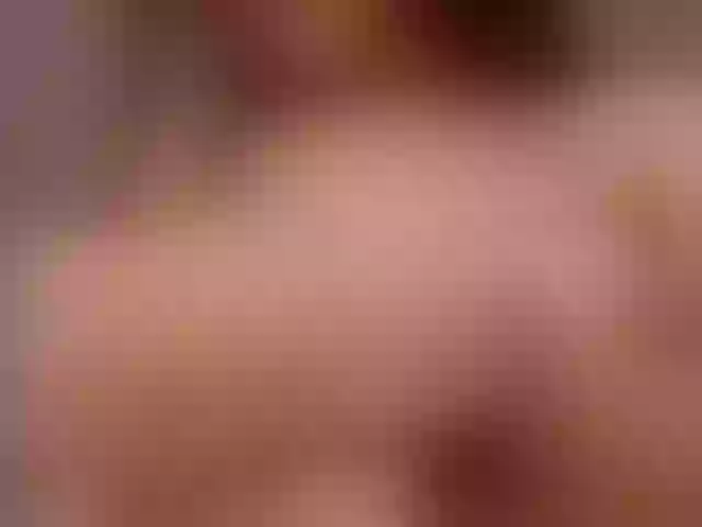 Live sex webcam photo for saraparkerr #278287761