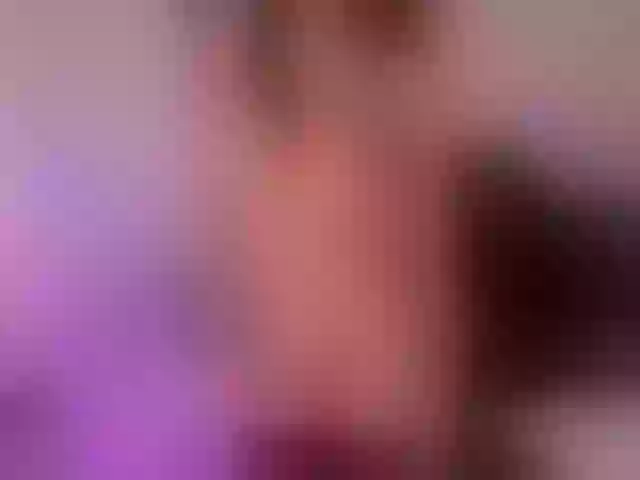 Live sex webcam photo for saraparkerr #290380458