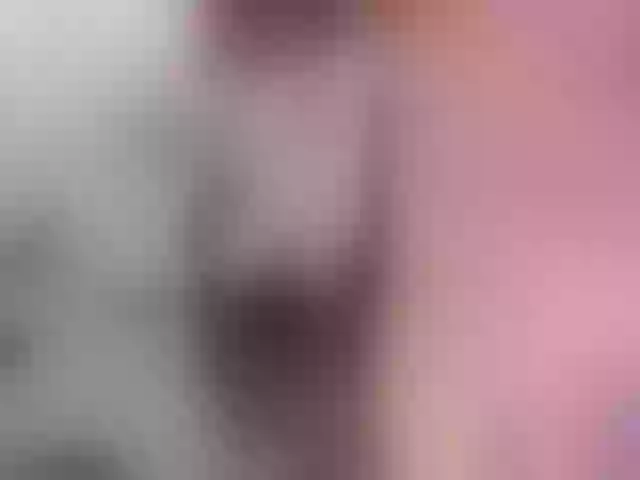 Live sex webcam photo for saraparkerr #290558077