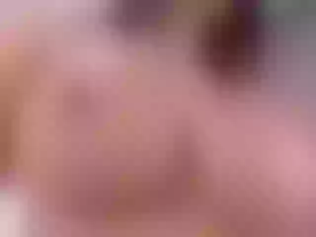 Live sex webcam photo for saraparkerr #290570240
