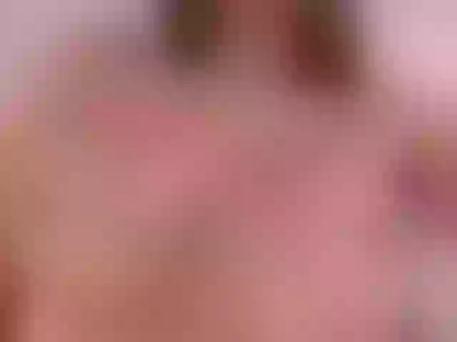Live sex webcam photo for saraparkerr #291911418