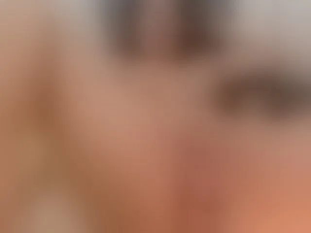 Live sex webcam photo for saraparkerr #294240790