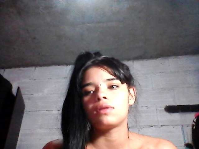 Live sex webcam photo for sarasandle #275804626