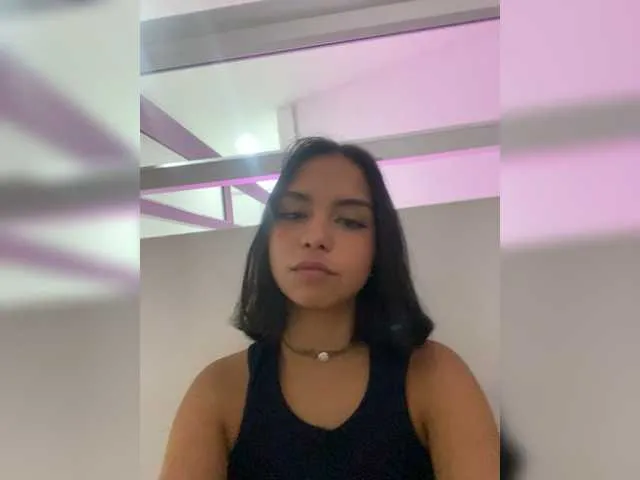 Live sex webcam photo for sarashsex #276323588