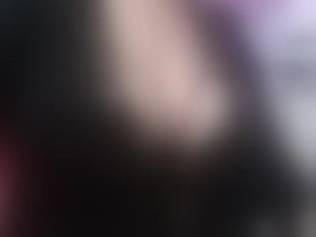 Live sex webcam photo for sarasmith2 #293835974
