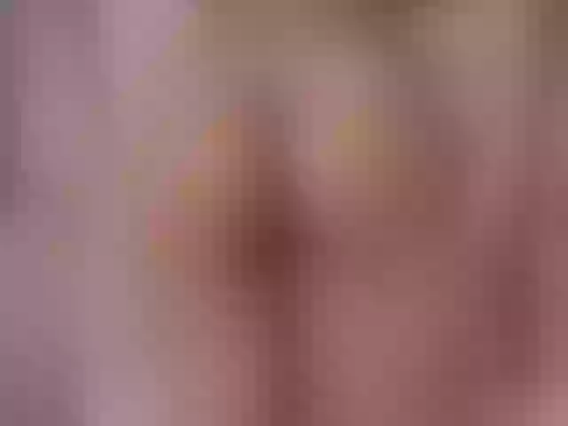 Live sex webcam photo for sarawilliams01 #289823262