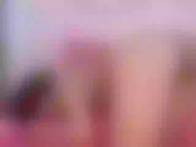 Live sex webcam photo for sarawilliams01 #290030375