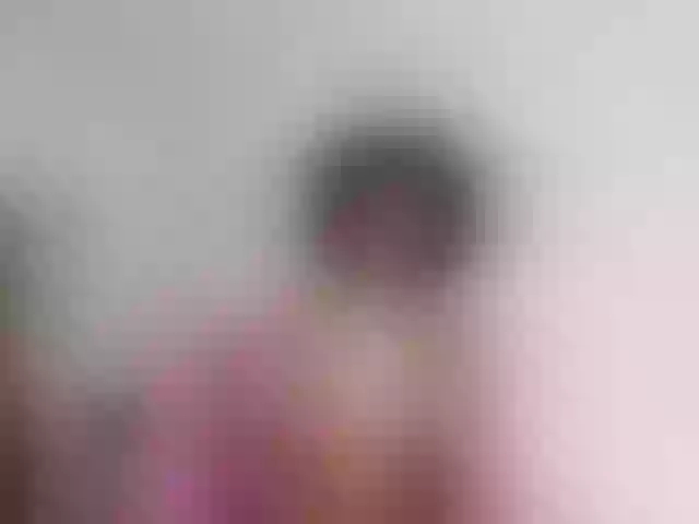 Live sex webcam photo for sarawilliams01 #290409094