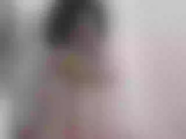 Live sex webcam photo for sarawilliams01 #291792899