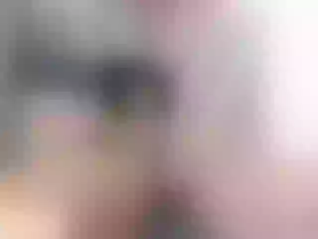 Live sex webcam photo for sarawilliams01 #291902285