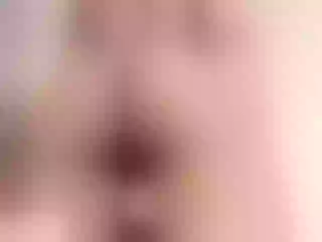 Live sex webcam photo for sarawilliams01 #291989362