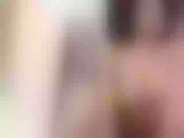 Live sex webcam photo for sarawilliams01 #291996084