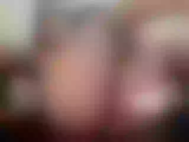 Live sex webcam photo for sarawilliams01 #292050387