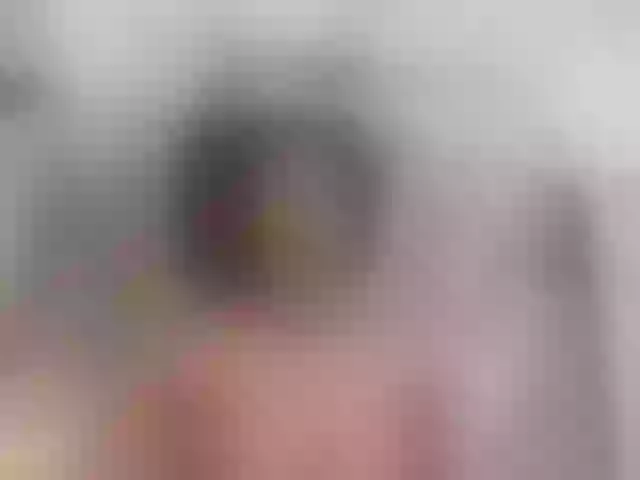Live sex webcam photo for sarawilliams01 #292156836