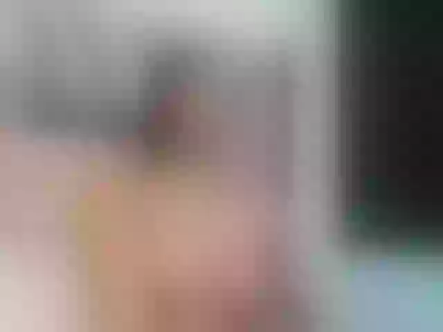 Live sex webcam photo for sarawilliams01 #292270242