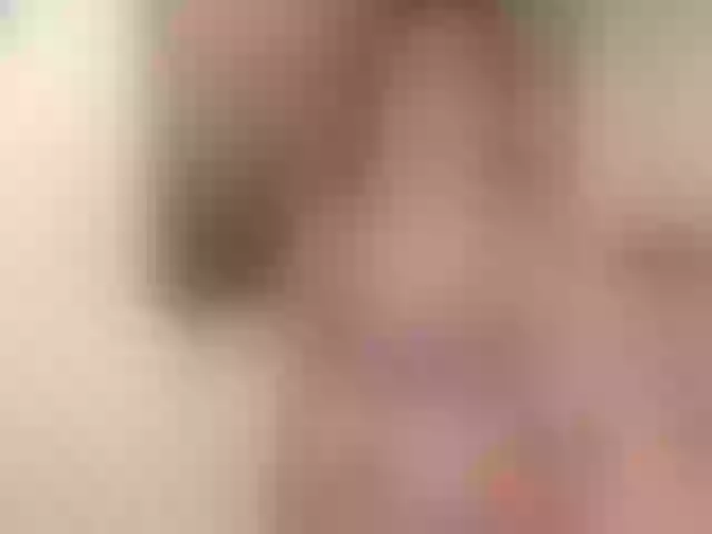 Live sex webcam photo for sarawinstone #276016431