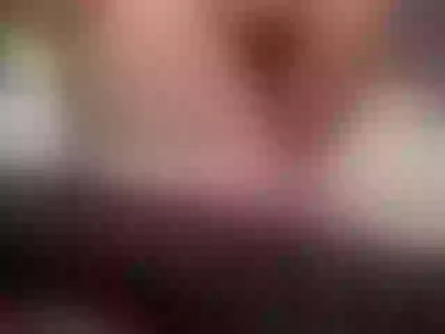 Live sex webcam photo for sarawinstone #276223376