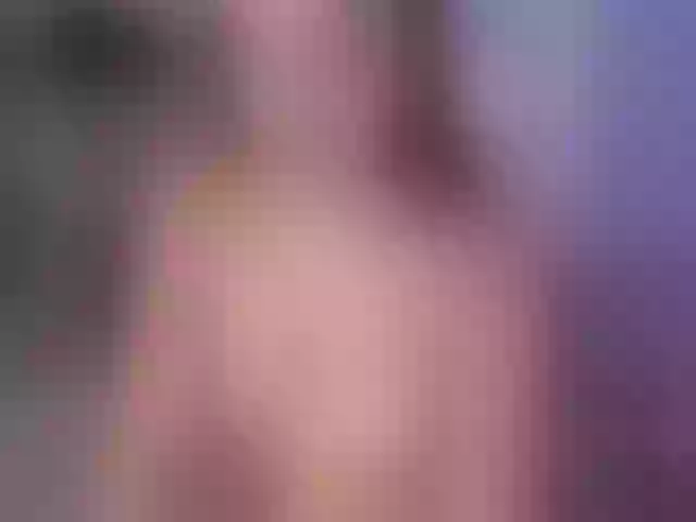 Live sex webcam photo for sarawinstone #276296292
