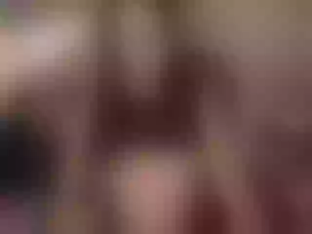 Live sex webcam photo for sarawinstone #276624187