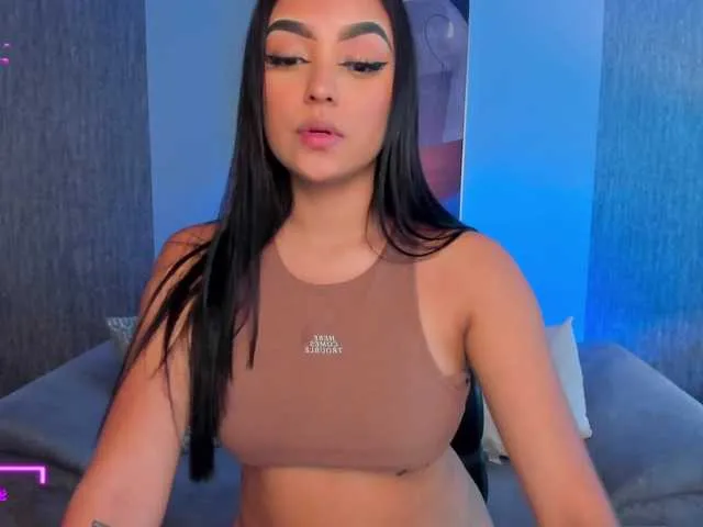 Live sex webcam photo for sarawinstone #276921236
