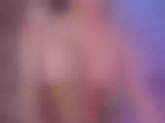 Live sex webcam photo for sarawinstone #290270595
