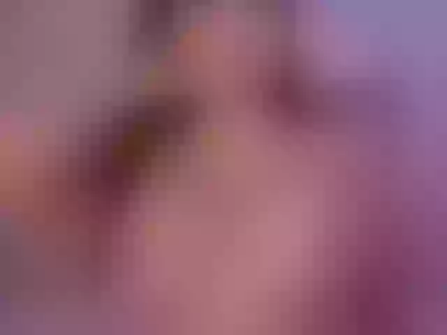 Live sex webcam photo for sarawinstone #290295896