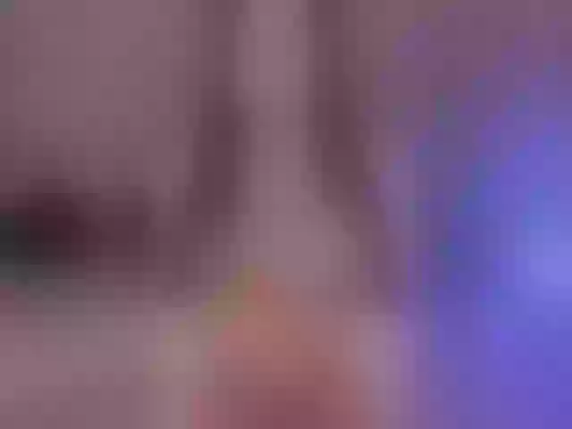 Live sex webcam photo for sarawinstone #290592700