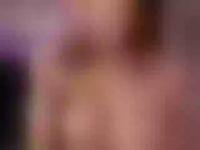 Live sex webcam photo for sarawinstone #290687947