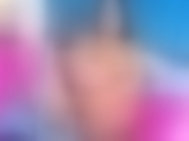 Live sex webcam photo for sarayhorny69 #294250703