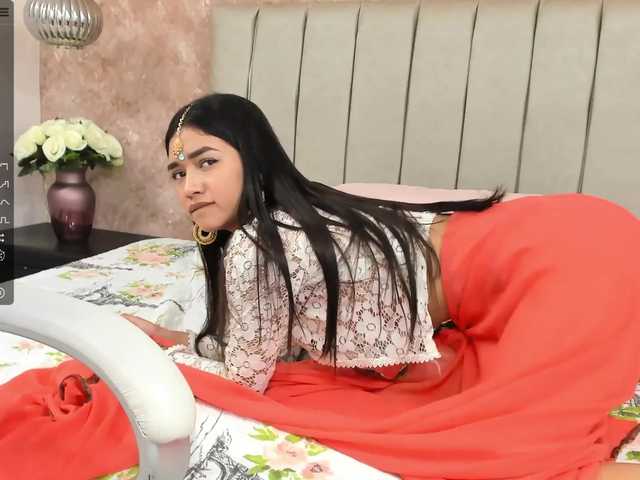 Live sex webcam photo for Sarayu- #274084399
