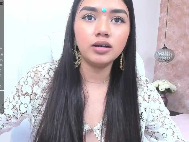 Live sex webcam photo for Sarayu- #274122813