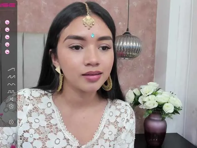 Live sex webcam photo for Sarayu- #274582813
