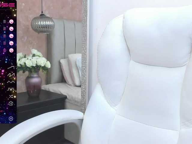 Live sex webcam photo for Sarayu- #274709645