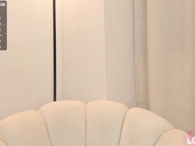 Live sex webcam photo for Sarayu- #276018600