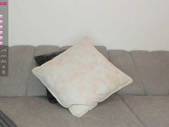 Live sex webcam photo for Sarayu- #276830258