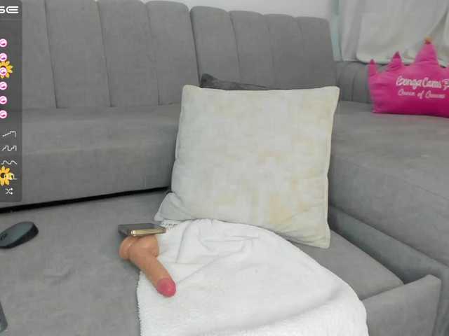 Live sex webcam photo for Sarayu- #277033234