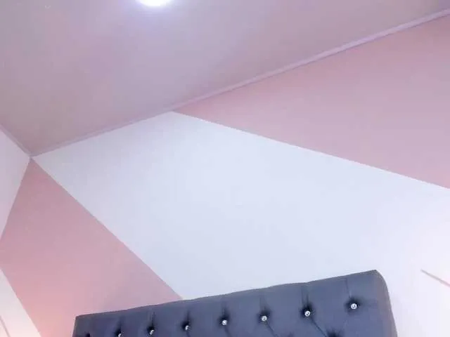 Live sex webcam photo for sarita-cruz #277112667