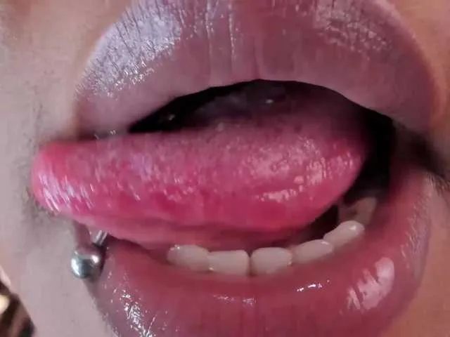 Live sex webcam photo for sarita-cruz #277236600