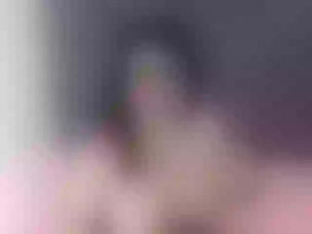 Live sex webcam photo for saritaredhot #271941657