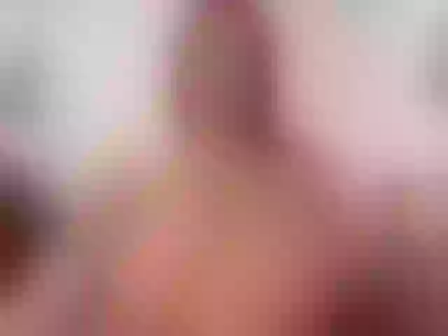 Live sex webcam photo for saritasummer #277142631