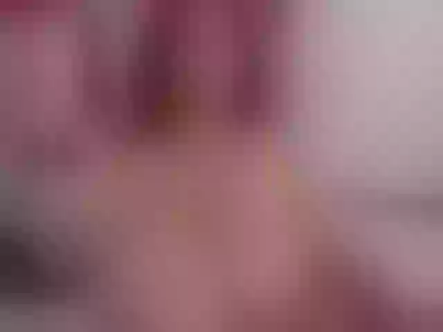 Live sex webcam photo for saritasummer #290940667