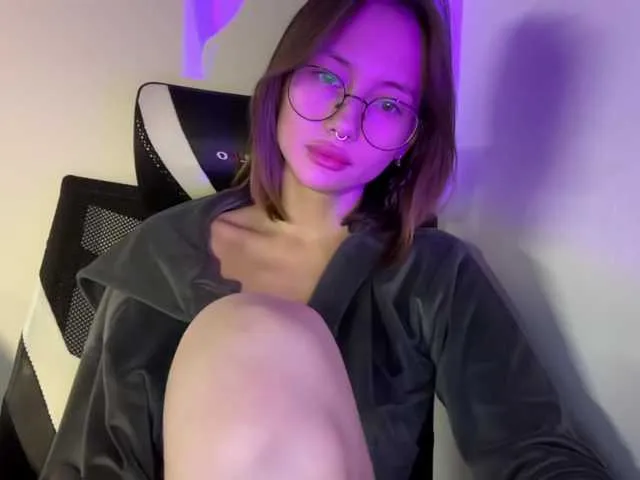 Live sex webcam photo for sascams #277259861