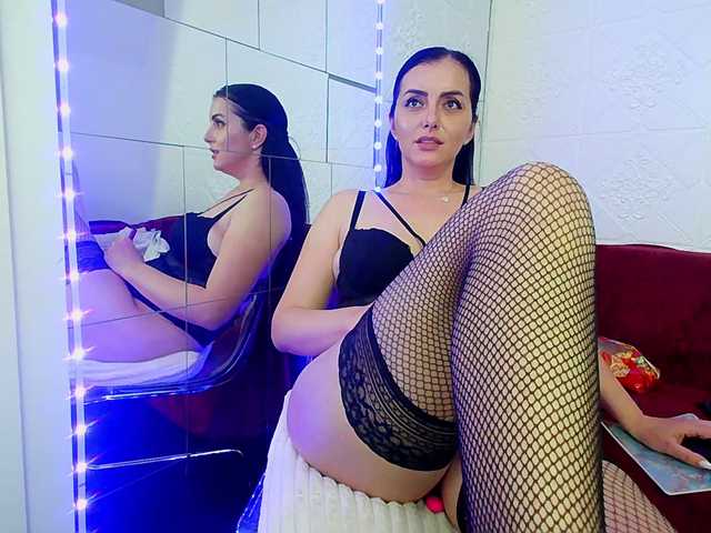 Live sex webcam photo for sasha-lst #277912654