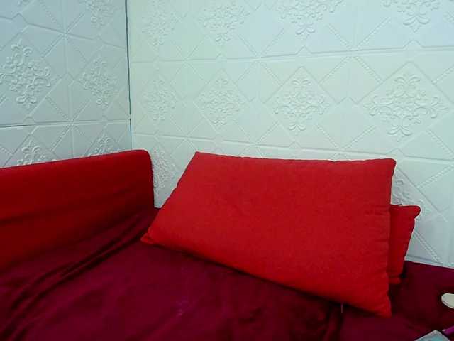 Live sex webcam photo for sasha-lst #278244573