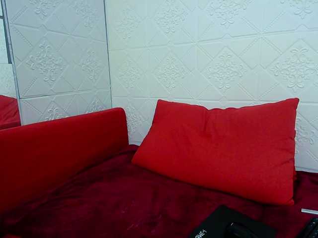 Live sex webcam photo for sasha-lst #279521987