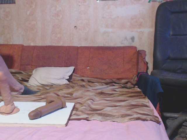 Live sex webcam photo for sasha130386 #291927684